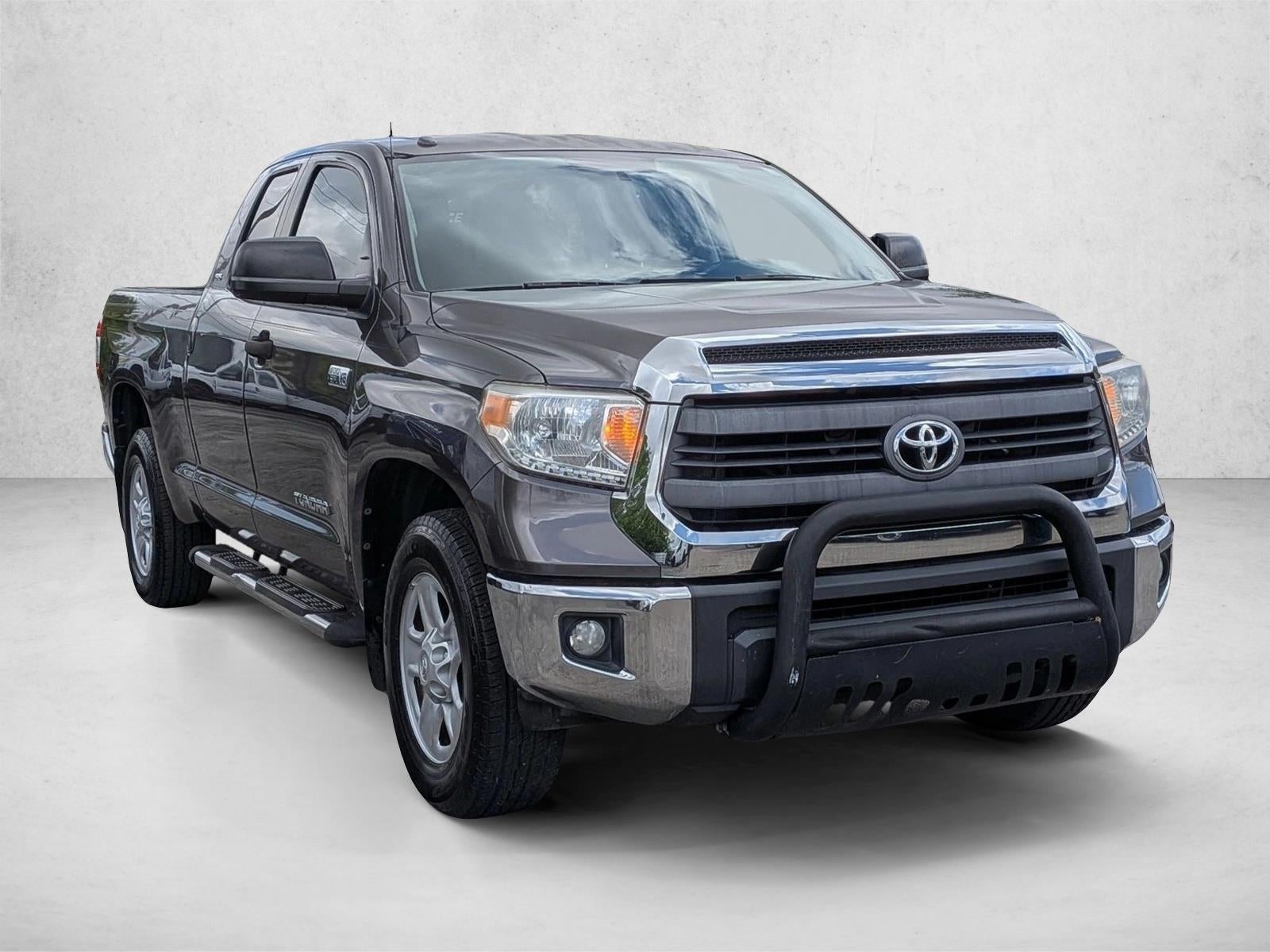 2015 Toyota Tundra 2WD Truck 2WD Double Cab Standard Bed 5.7L V8 SR5 (Natl)