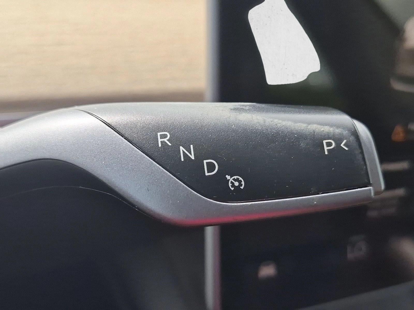 2023 Tesla Model 3 RWD