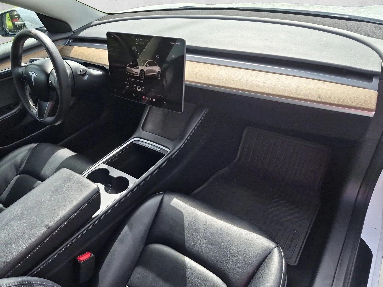 2023 Tesla Model 3 RWD