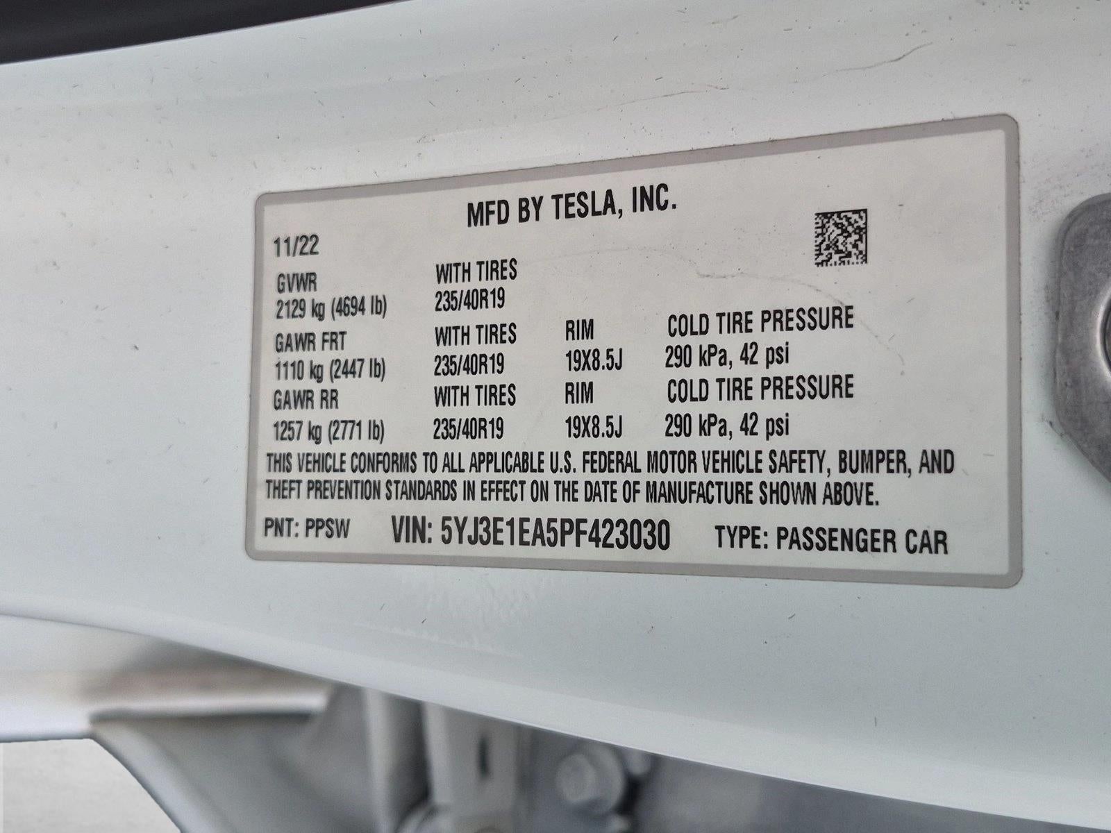 2023 Tesla Model 3 RWD