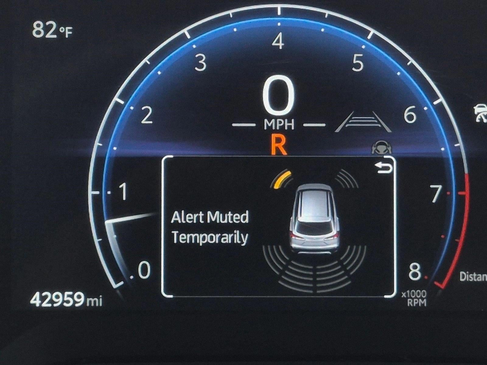 2023 Toyota Corolla Cross XLE 4WD (Natl)