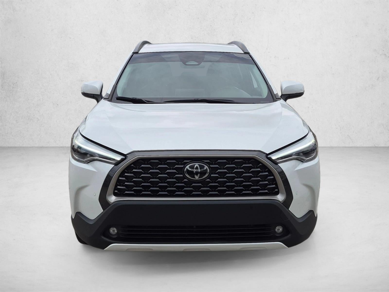 2023 Toyota Corolla Cross XLE 4WD (Natl)