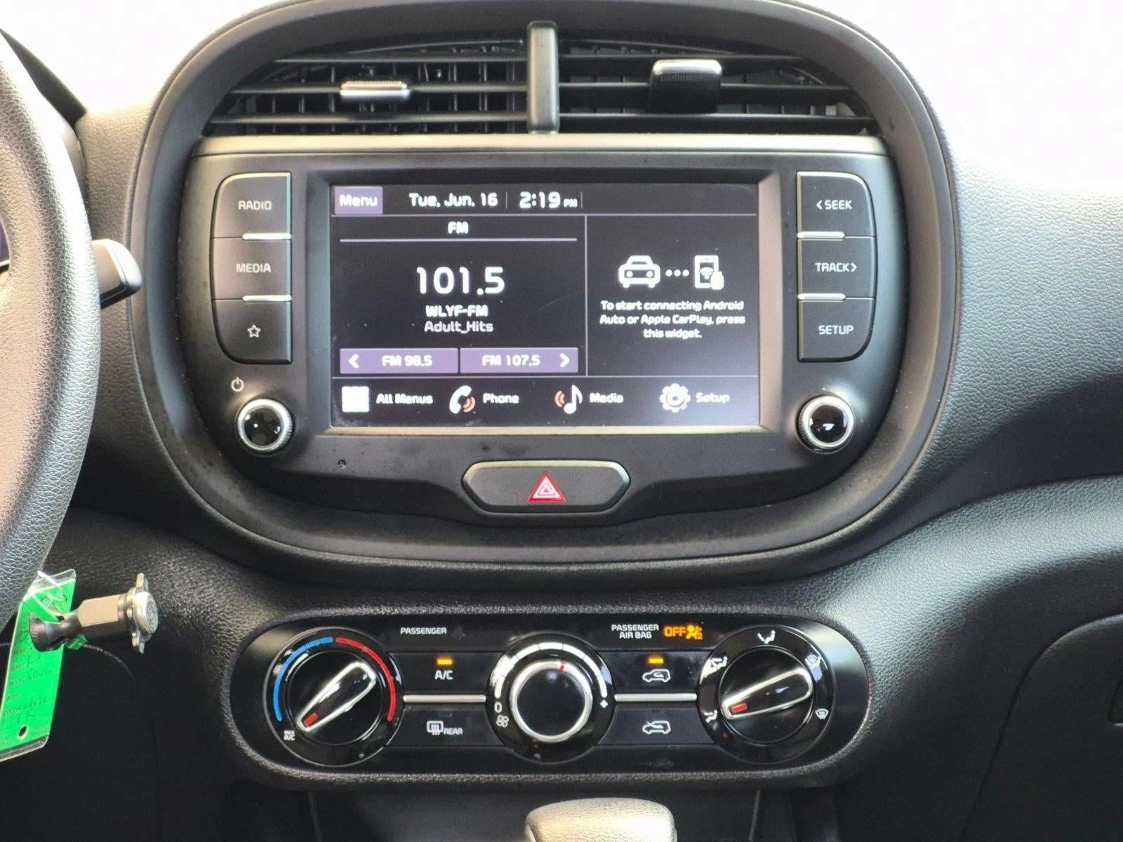 2023 Kia Soul LX IVT