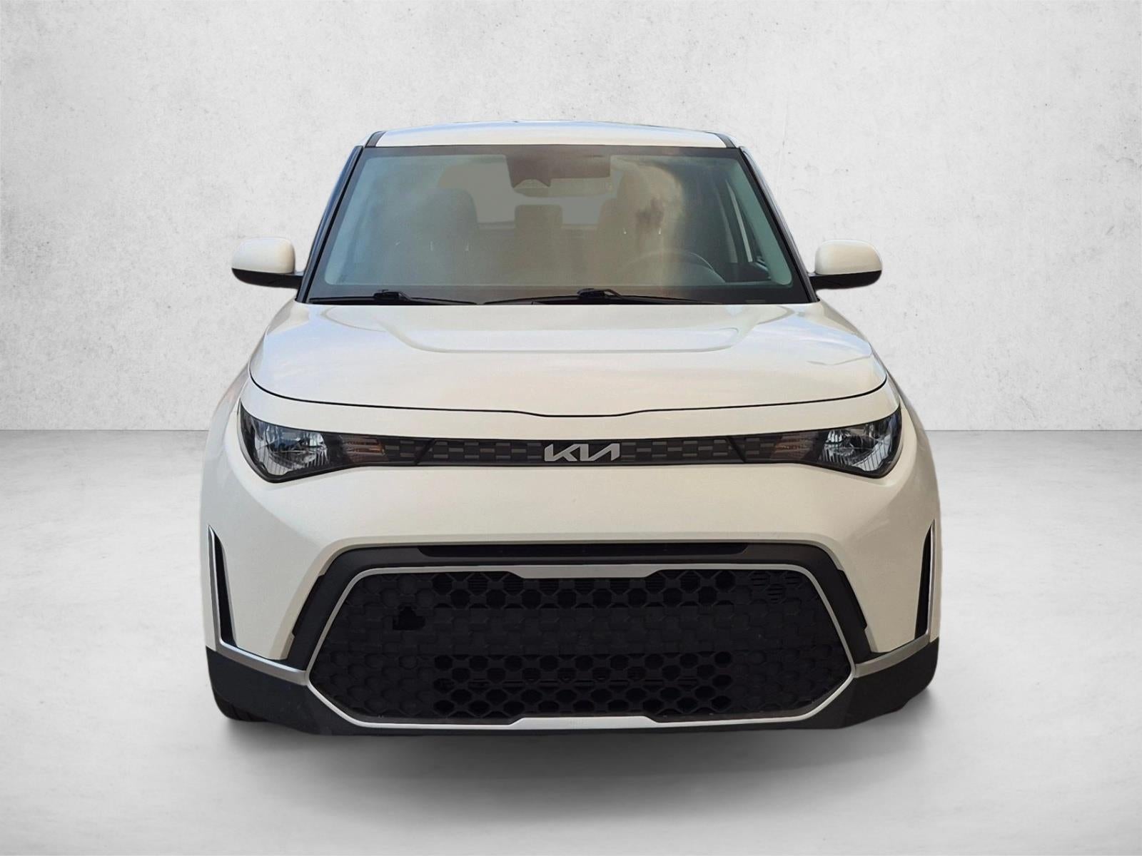 2023 Kia Soul LX IVT