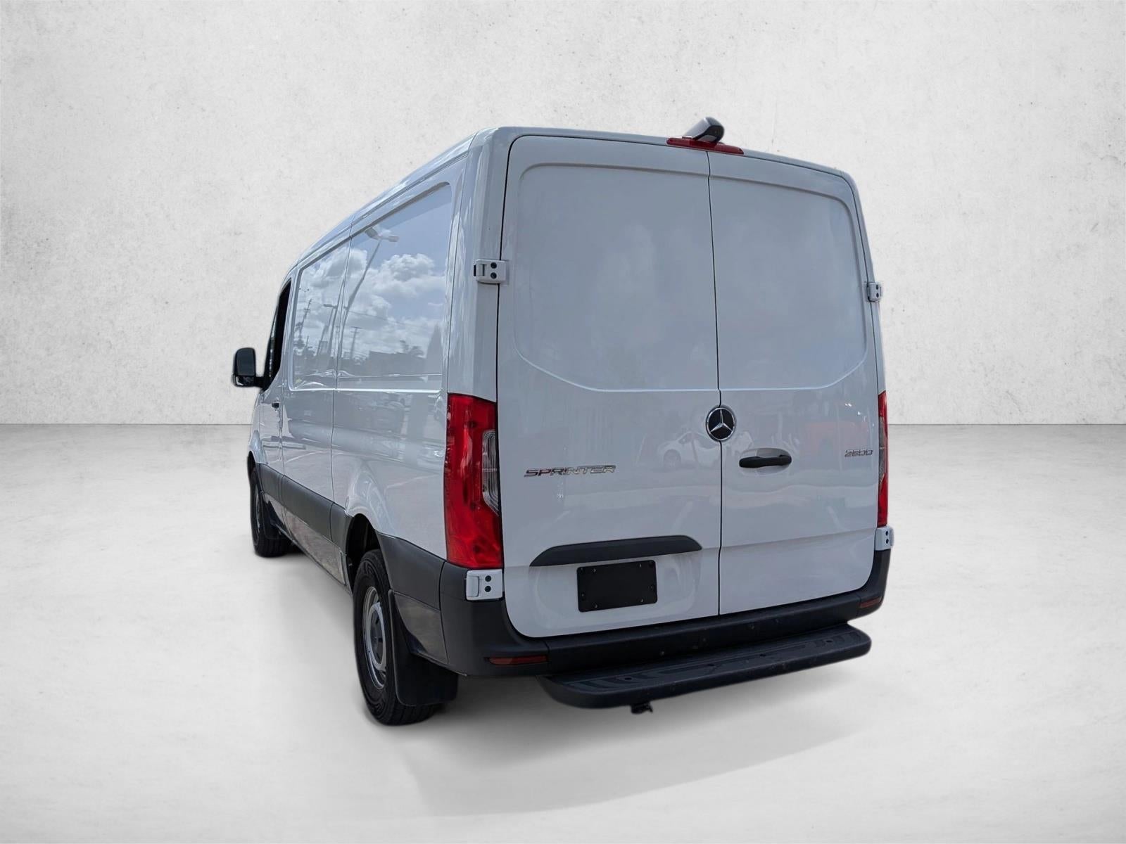 2025 Mercedes-Benz Sprinter Cargo Van 2500 Standard Roof I4 Diesel 144" RWD