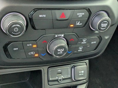 2021 Jeep Renegade Jeepster FWD *Ltd Avail*