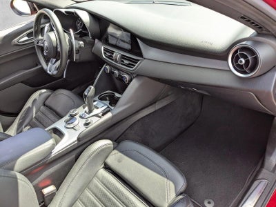 2023 Alfa Romeo Giulia Veloce RWD