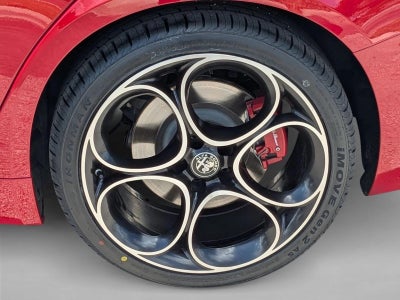 2023 Alfa Romeo Giulia Veloce RWD