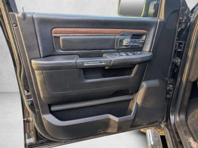 2016 RAM 1500 4WD Crew Cab 5.7 Ft Box Laramie