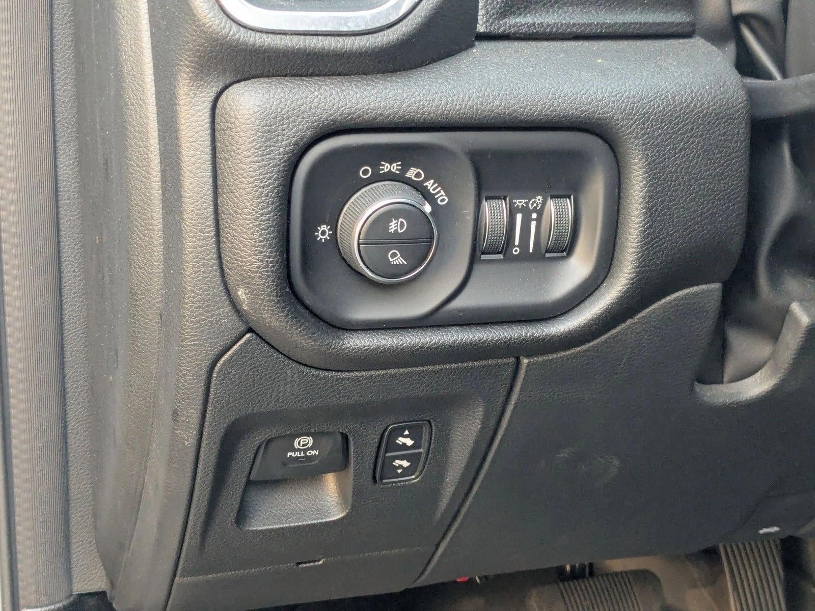 2023 RAM 1500 Laramie 4x4 Crew Cab 5'7" Box