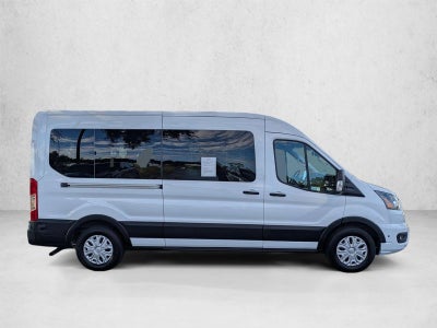 2024 Ford Transit Passenger Wagon T-350 148" Med Roof XLT RWD