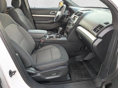 2017 Ford Explorer XLT FWD