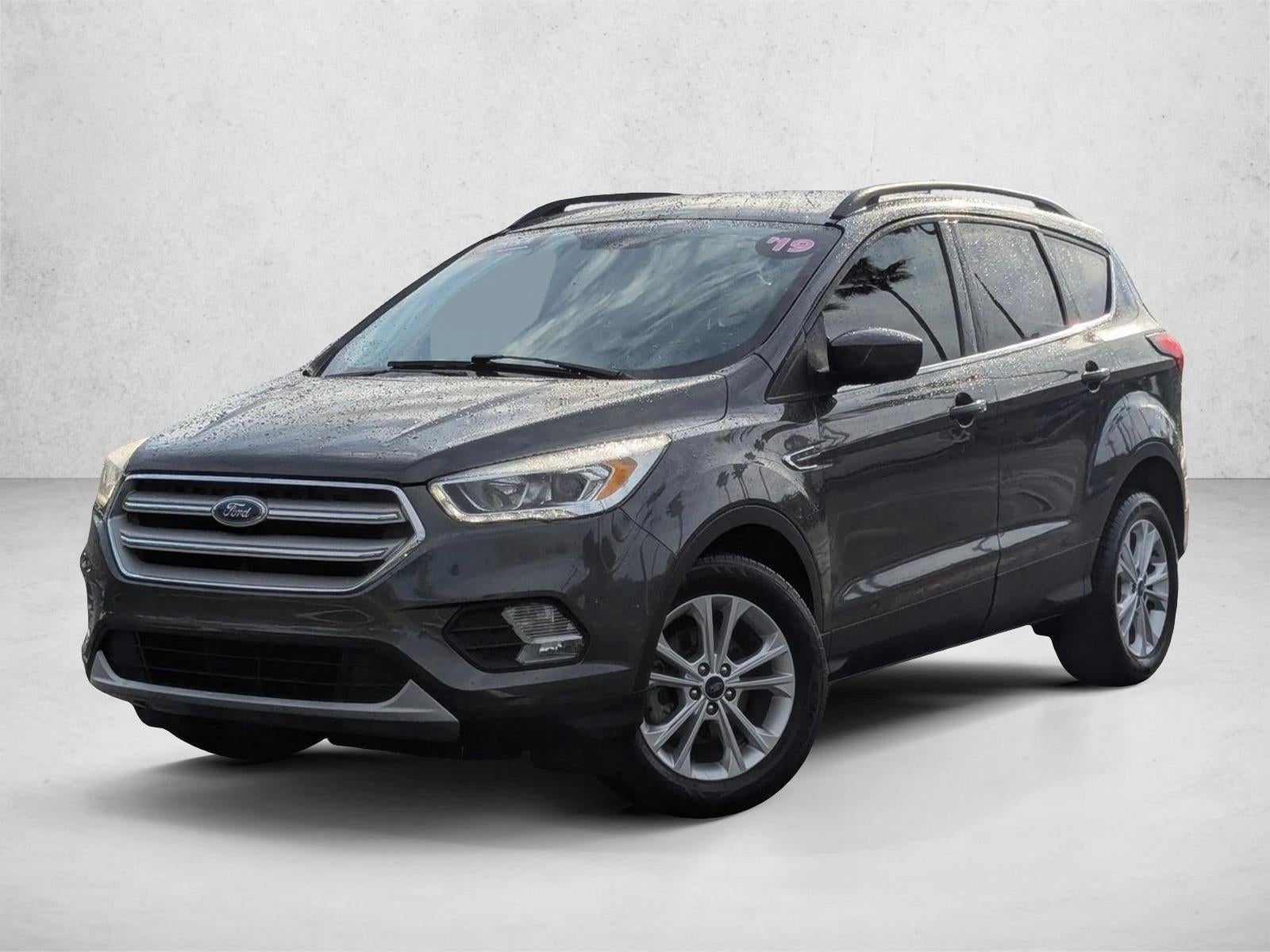 2019 Ford Escape SEL FWD
