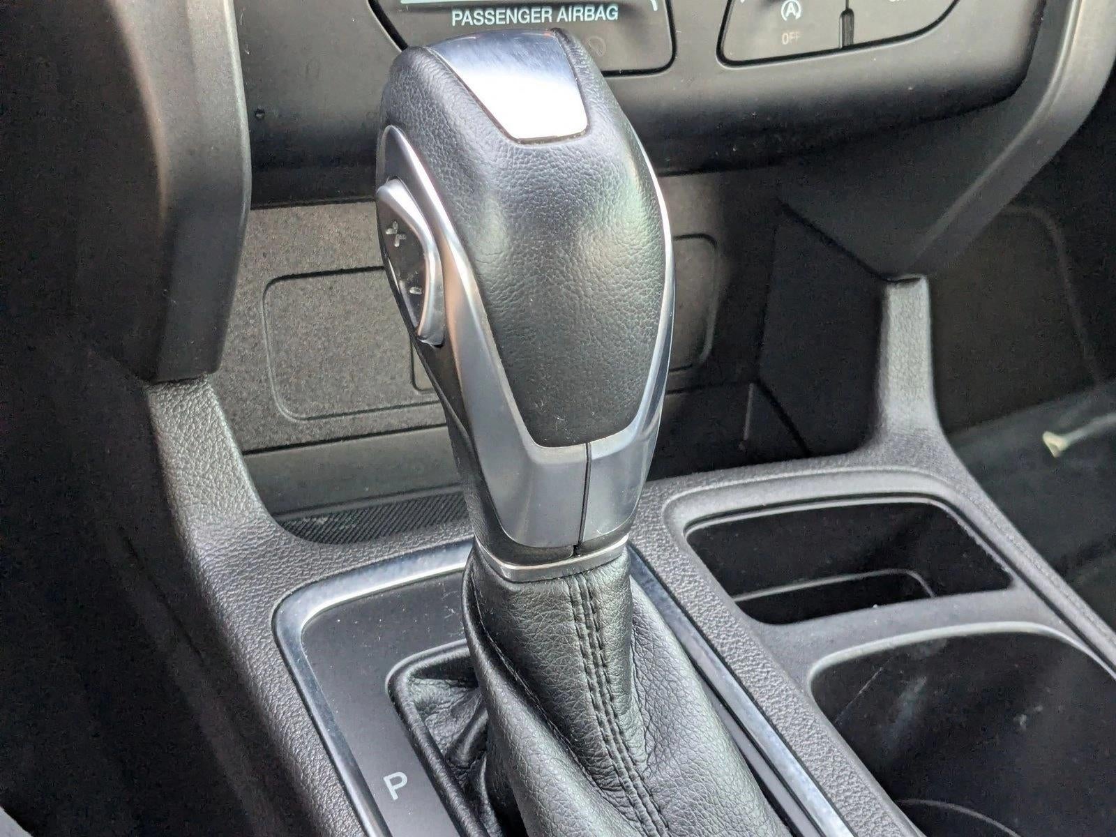 2019 Ford Escape SEL FWD