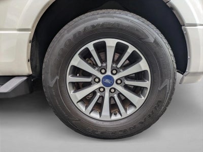 2017 Ford Expedition EL XLT 4x2