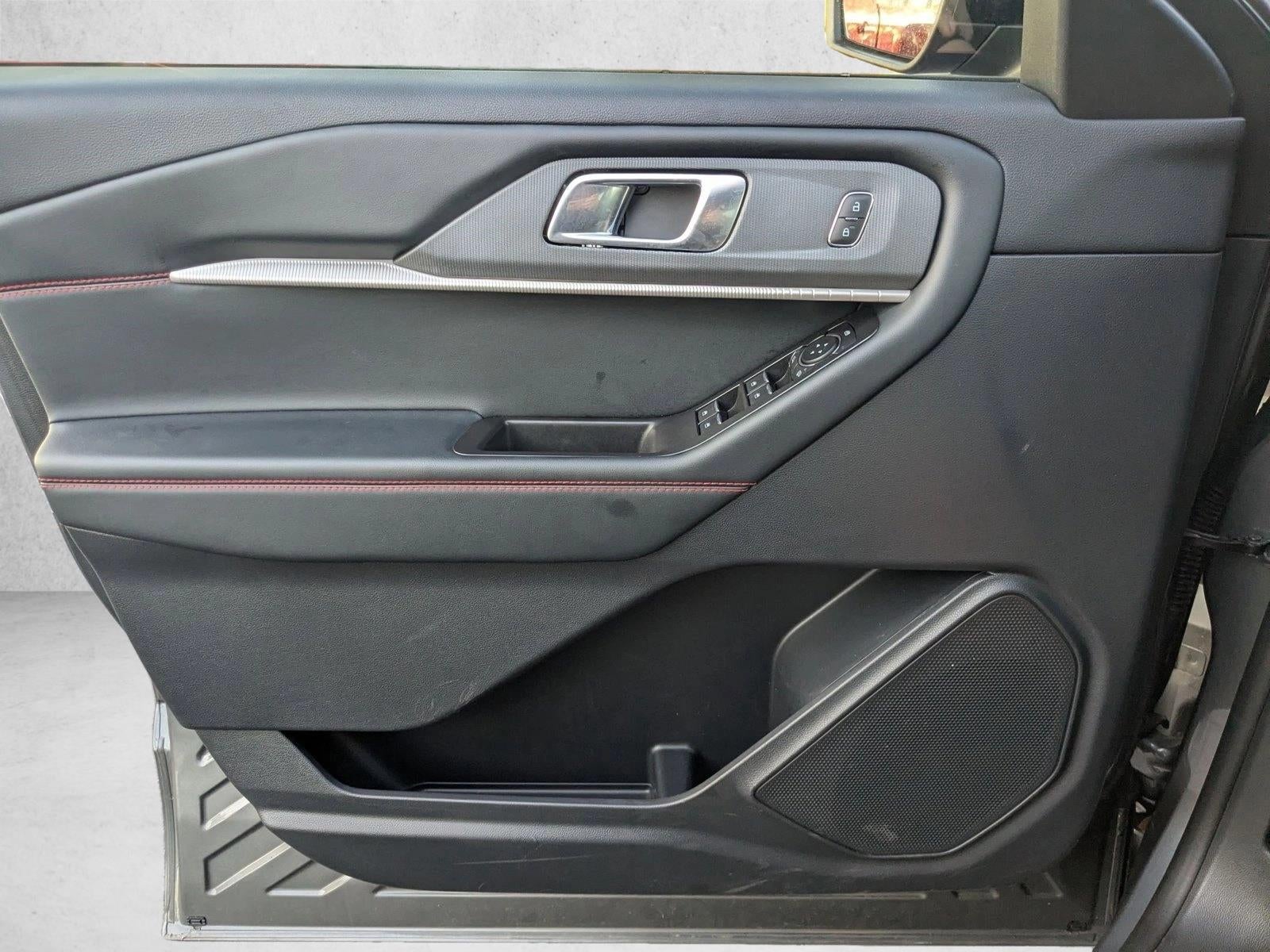 2025 Ford Explorer ST-Line 4WD