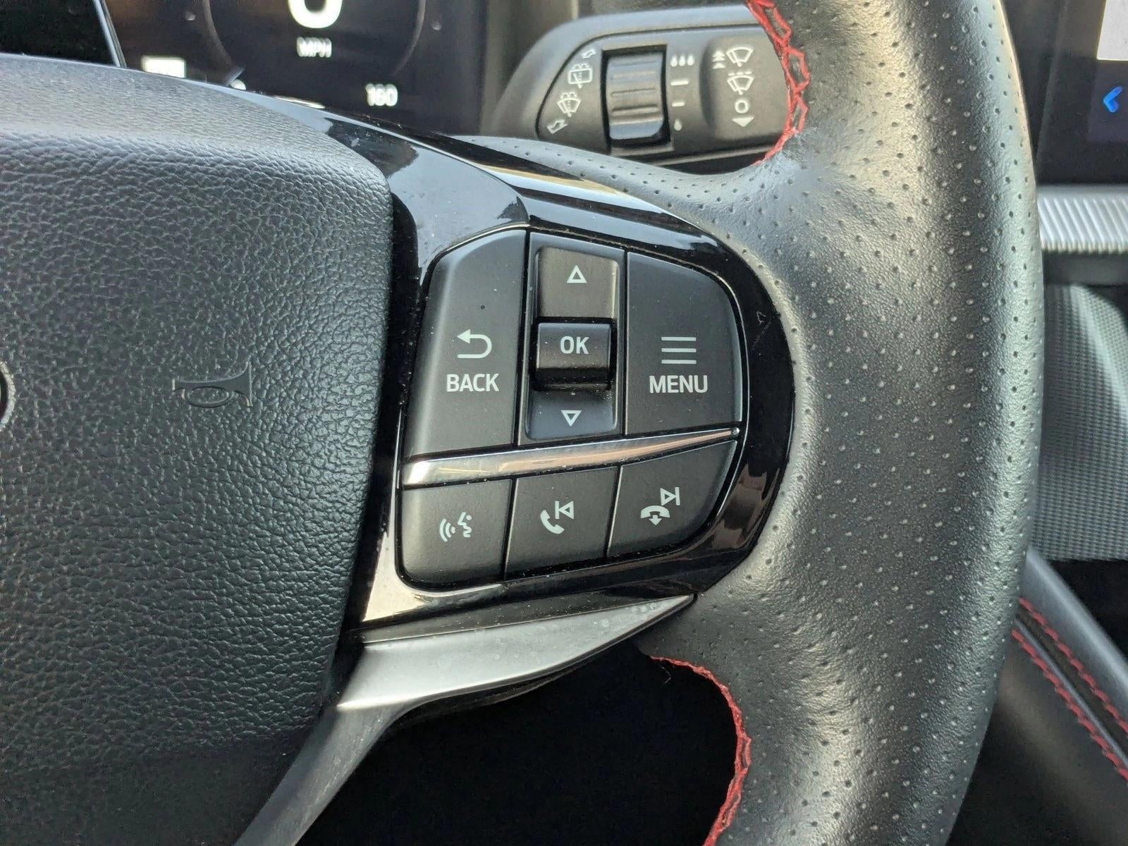 2025 Ford Explorer ST-Line 4WD