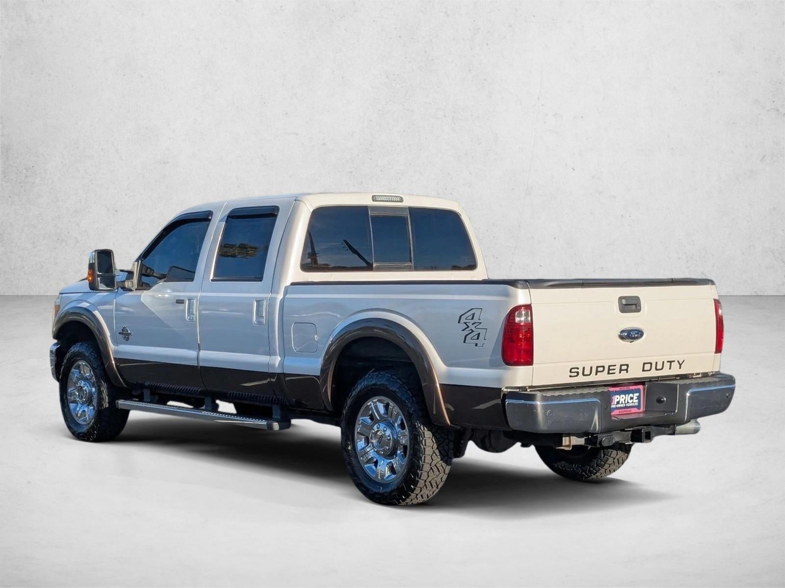 2016 Ford Super Duty F-250 SRW 4WD Crew Cab 6-3/4 Ft Box Lariat