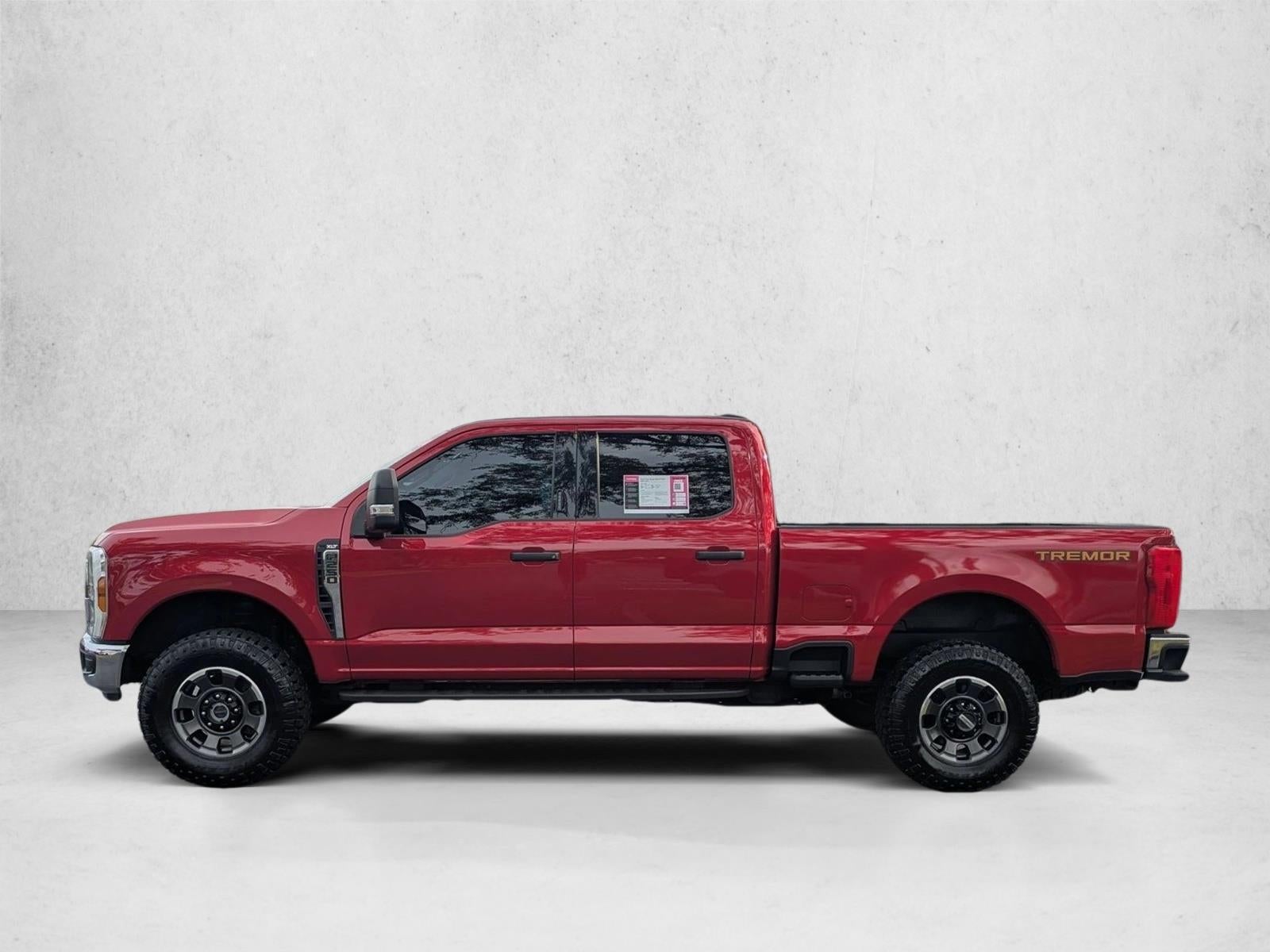 2024 Ford Super Duty F-250 SRW XLT 4WD Crew Cab 6.75' Box