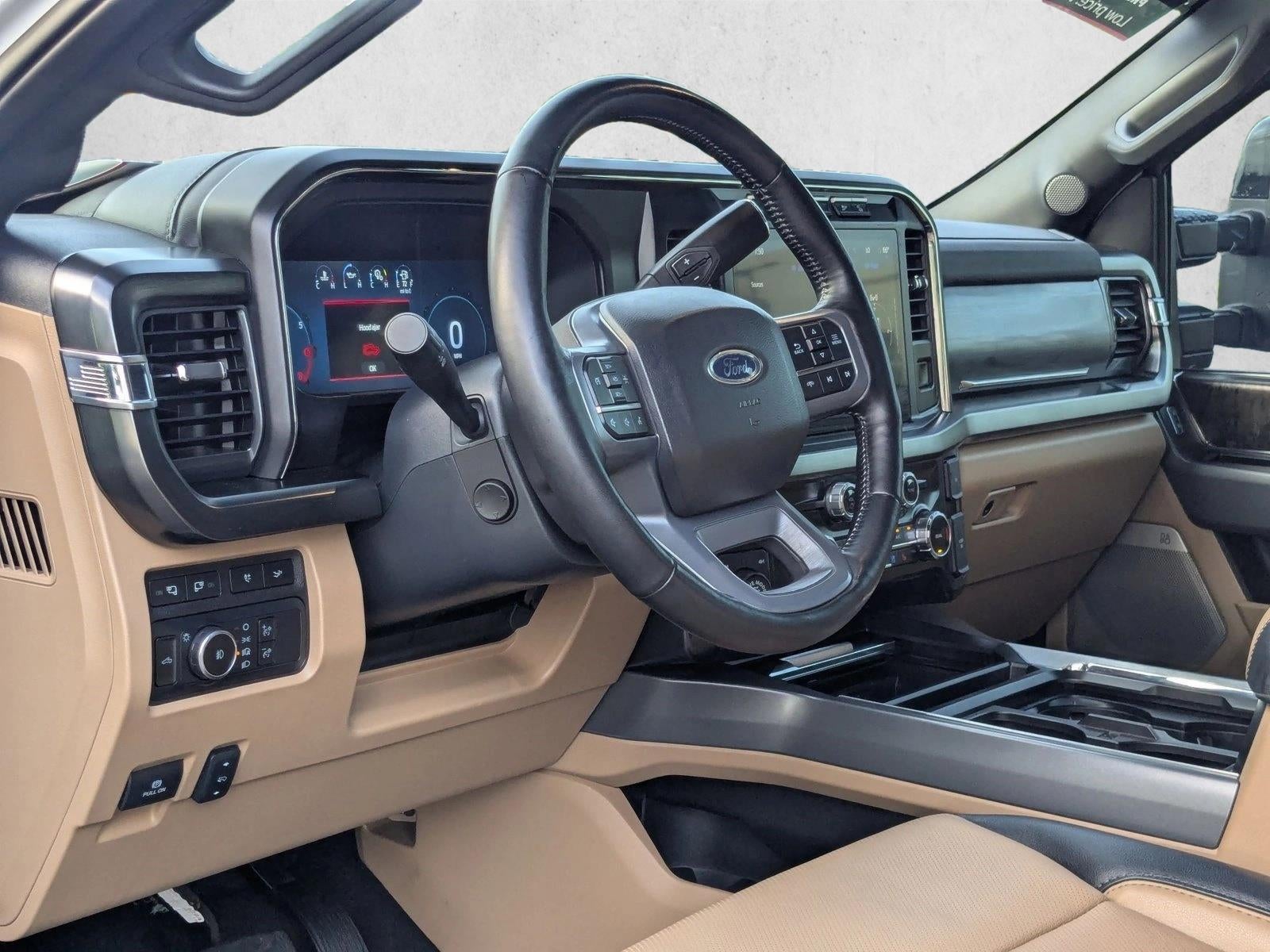 2024 Ford Super Duty F-250 SRW LARIAT 4WD Crew Cab 6.75' Box