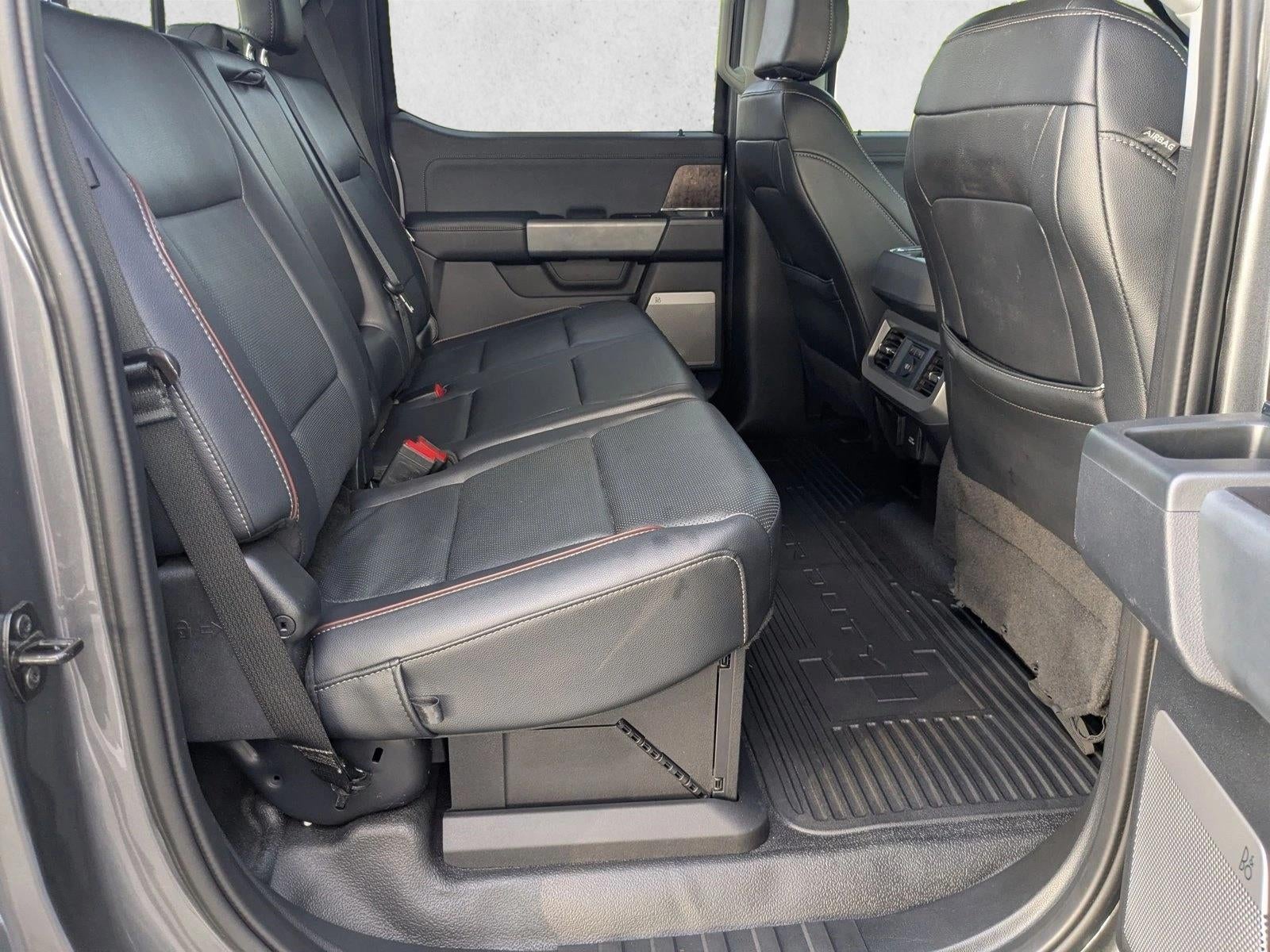 2023 Ford Super Duty F-250 SRW LARIAT 4WD Crew Cab 6.75' Box