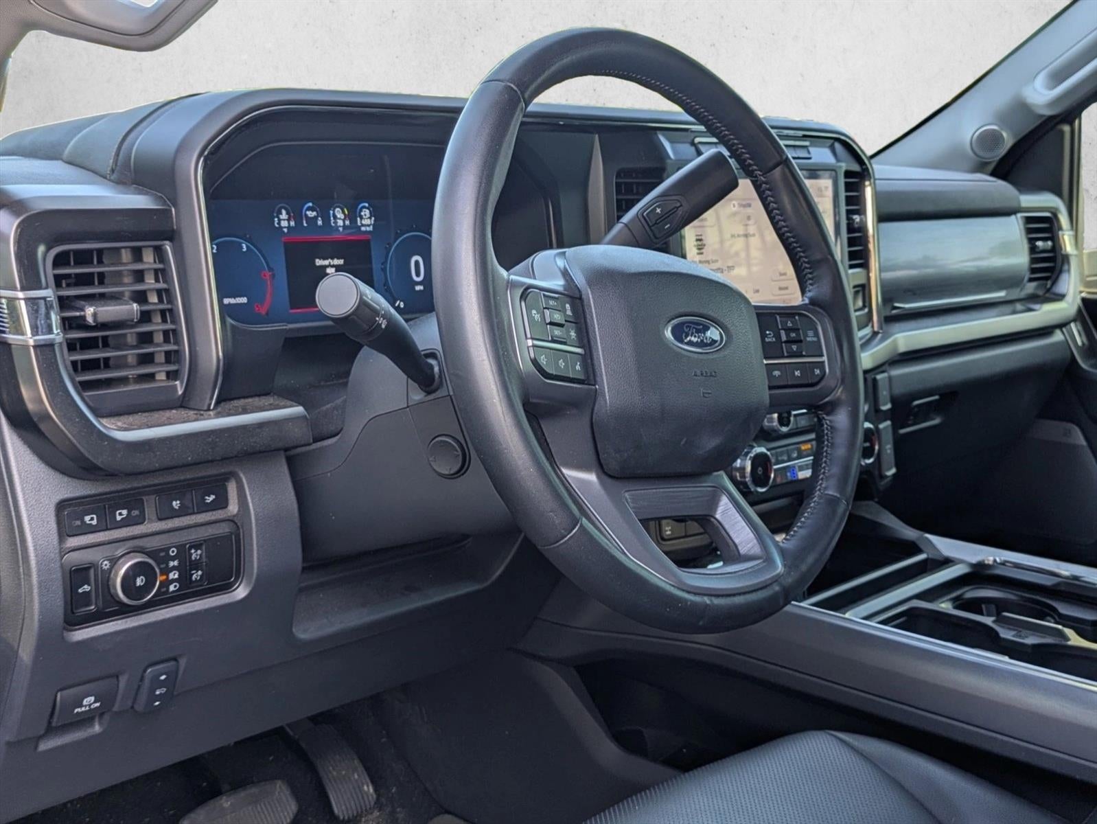 2024 Ford Super Duty F-350 SRW LARIAT 4WD Crew Cab 6.75' Box