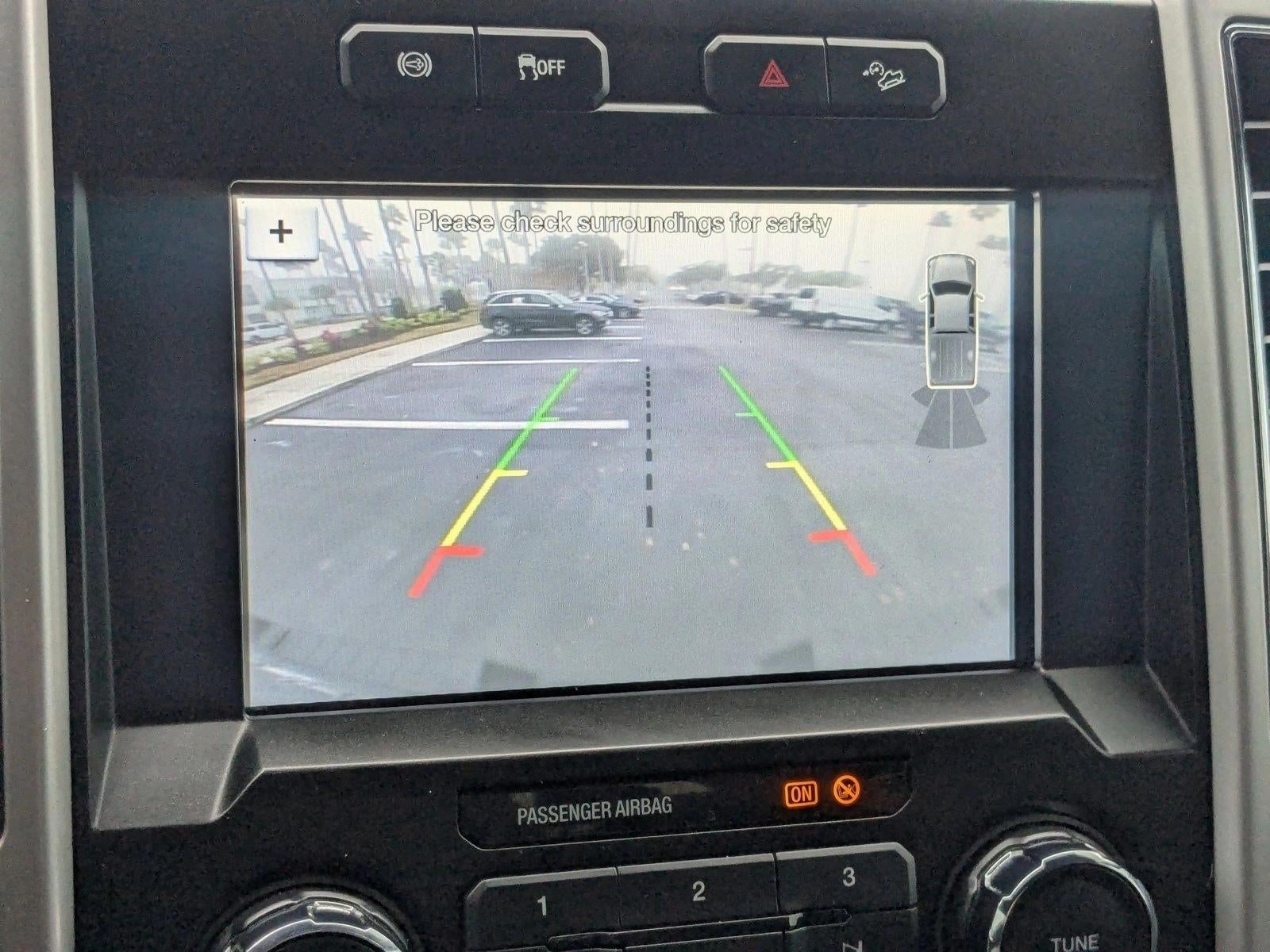 2018 Ford Super Duty F-350 SRW LARIAT 4WD Crew Cab 6.75' Box