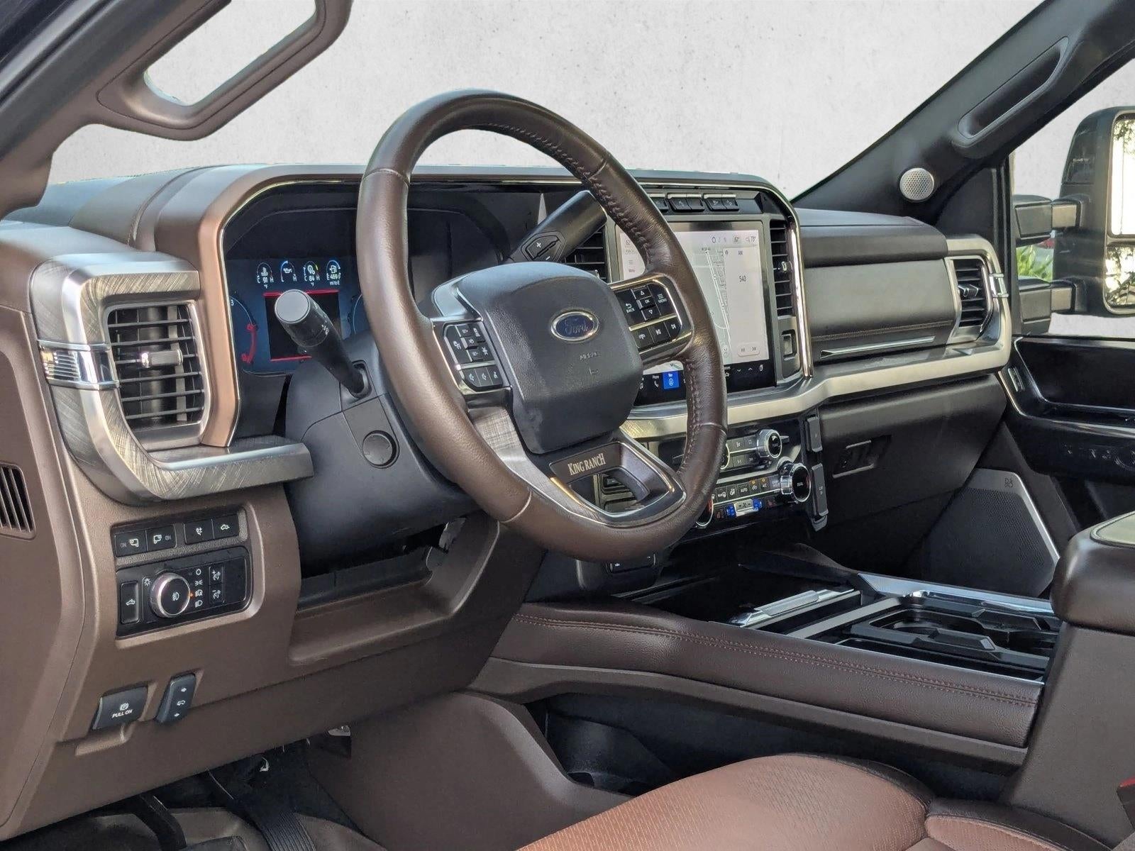 2024 Ford Super Duty F-350 SRW King Ranch 4WD Crew Cab 6.75' Box