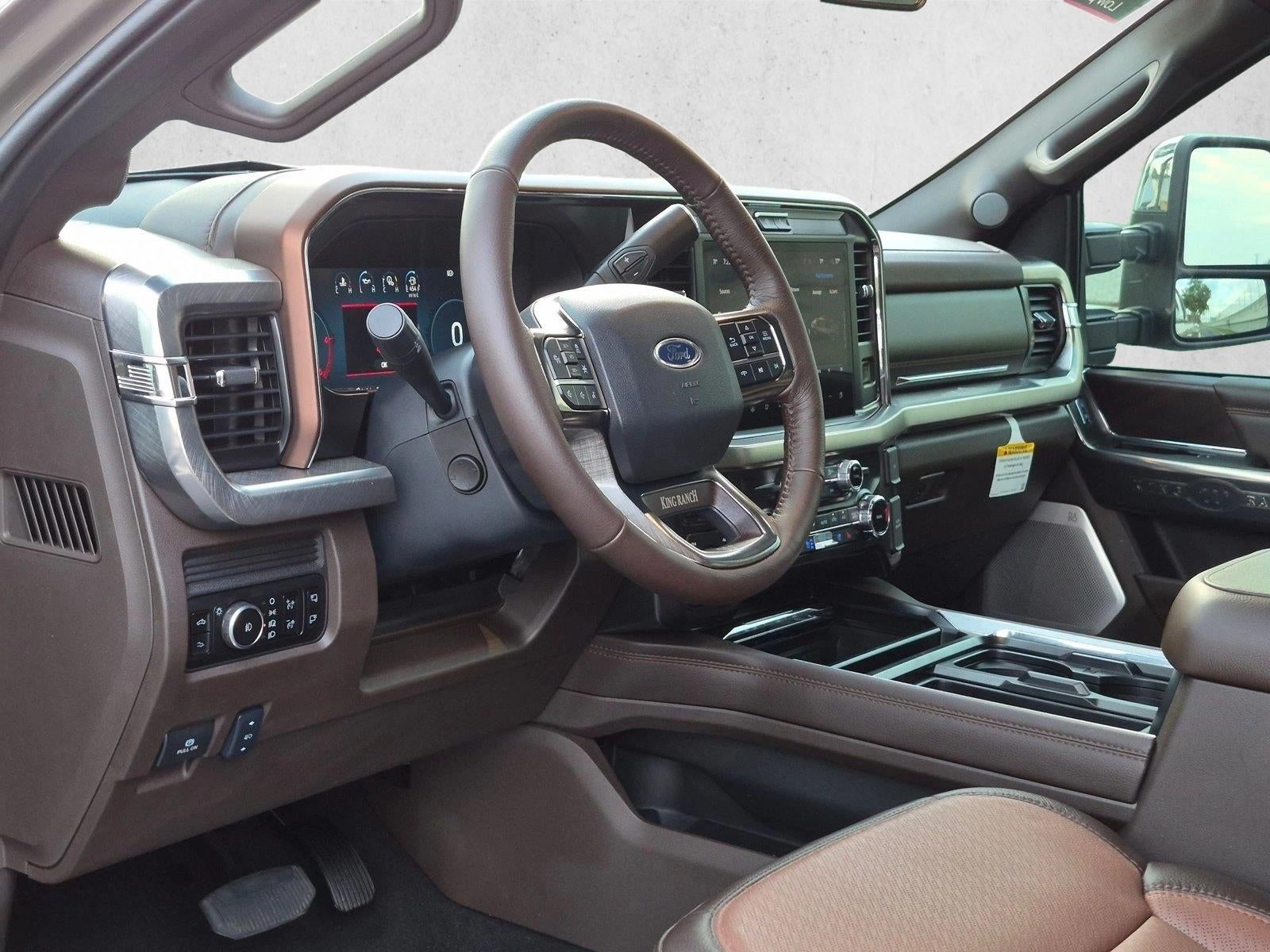 2026 Ford Super Duty F-350 DRW King Ranch 4WD Crew Cab 8' Box