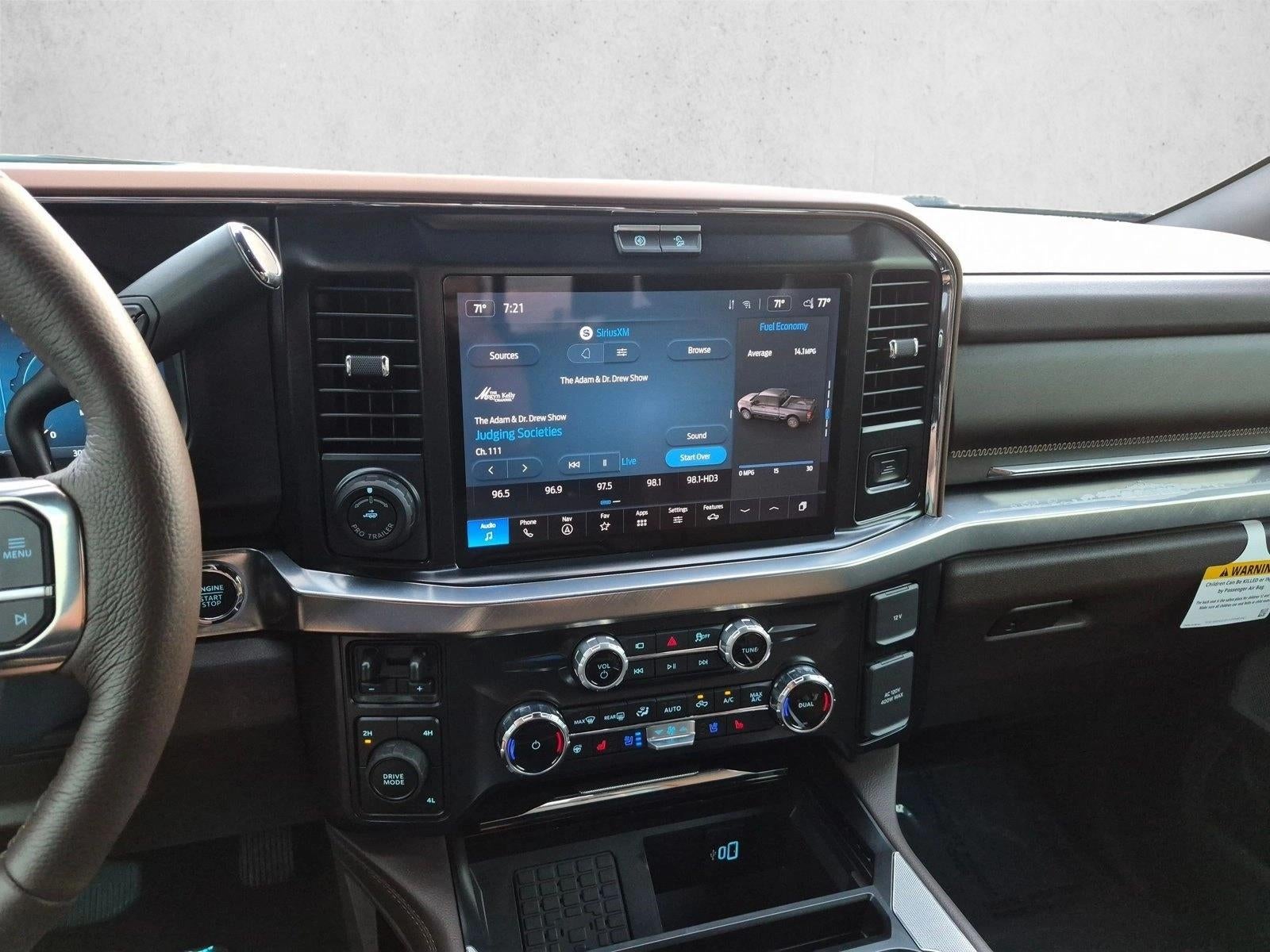 2026 Ford Super Duty F-350 DRW King Ranch 4WD Crew Cab 8' Box
