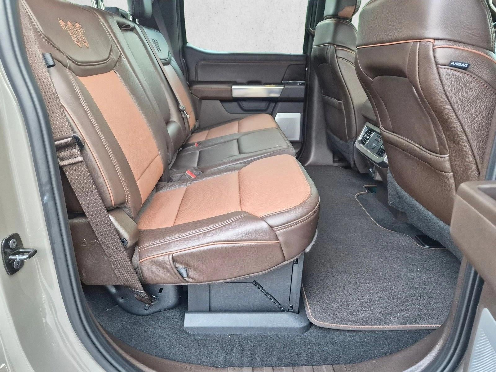 2026 Ford Super Duty F-350 DRW King Ranch 4WD Crew Cab 8' Box
