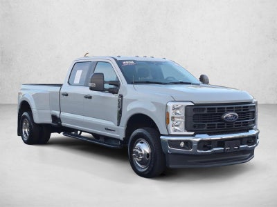 2025 Ford Super Duty F-350 DRW XL 4WD Crew Cab 8' Box