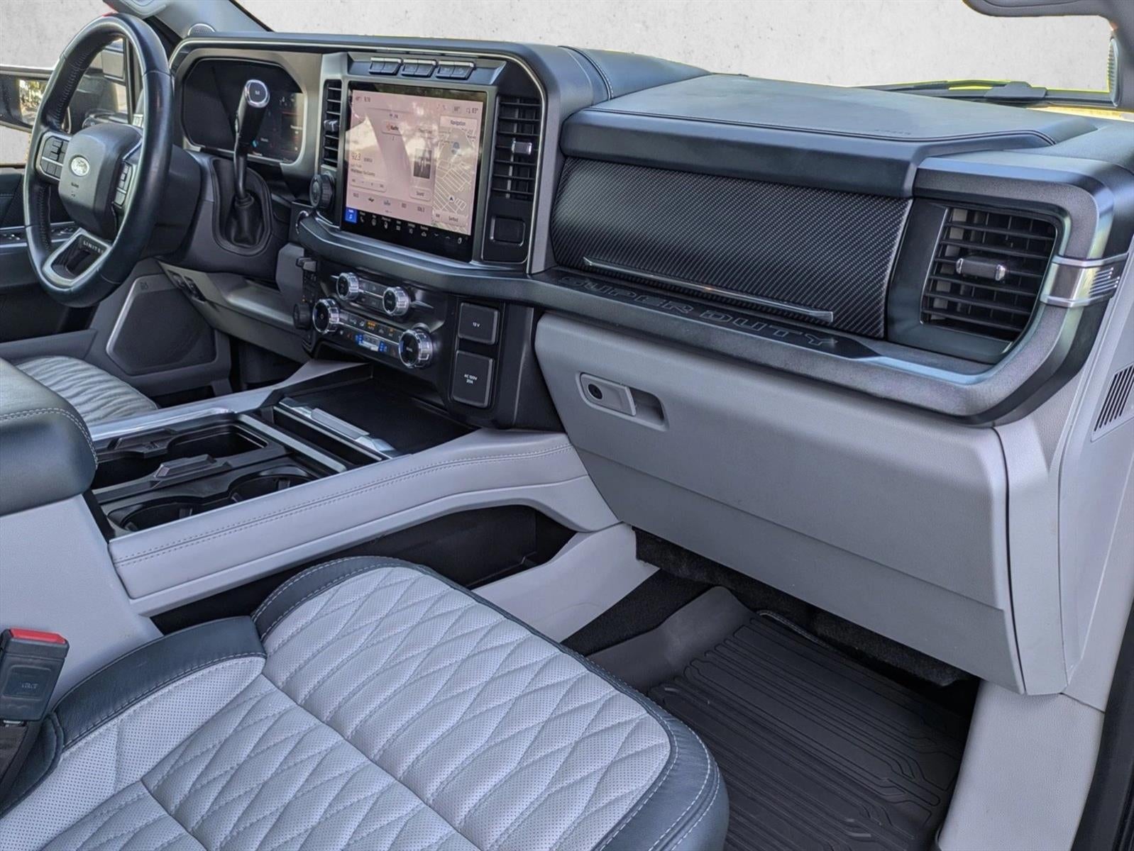 2024 Ford Super Duty F-450 DRW Limited 4WD Crew Cab 8' Box