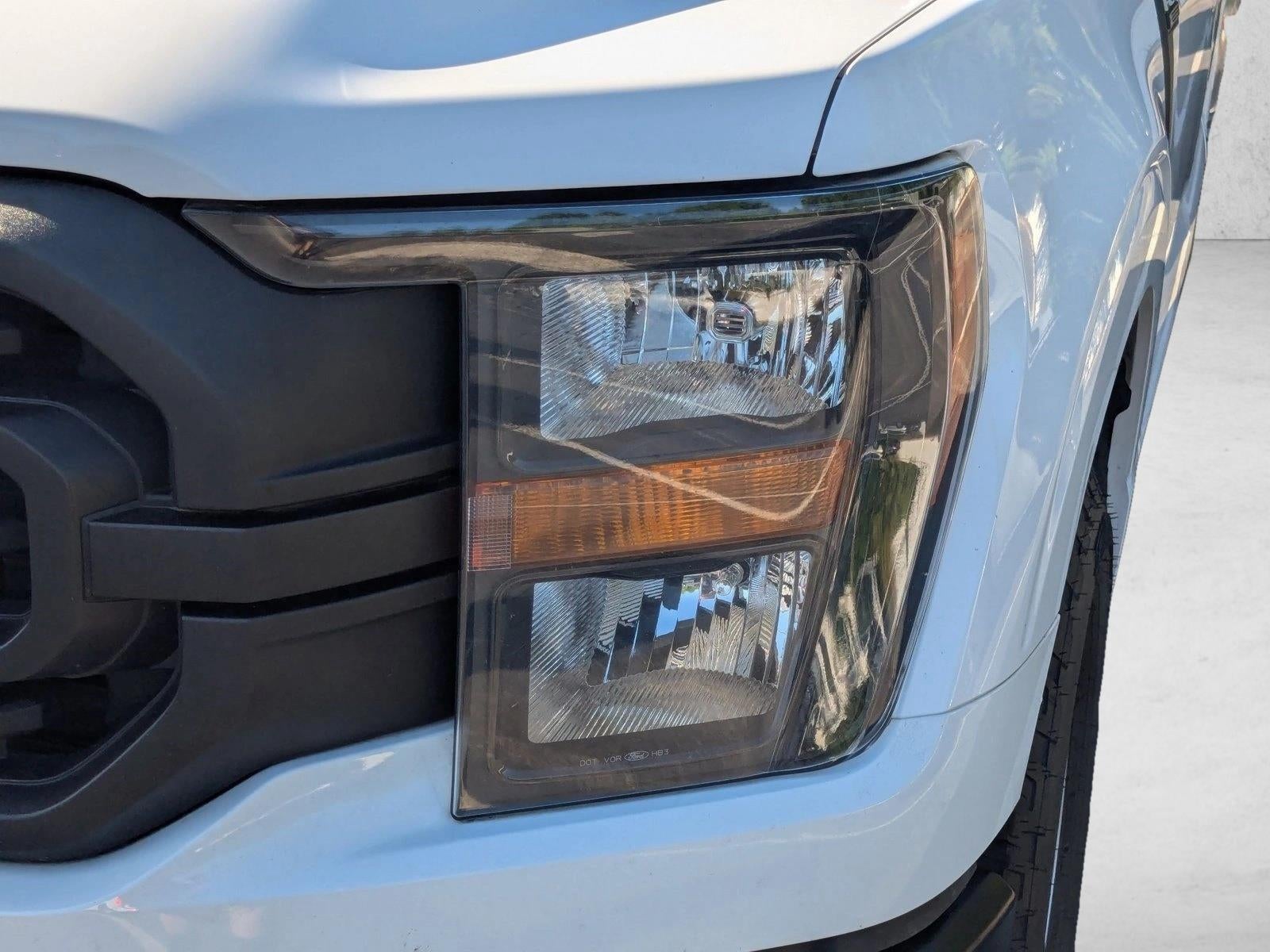 2023 Ford F-150 XL 2WD SuperCrew 5.5' Box