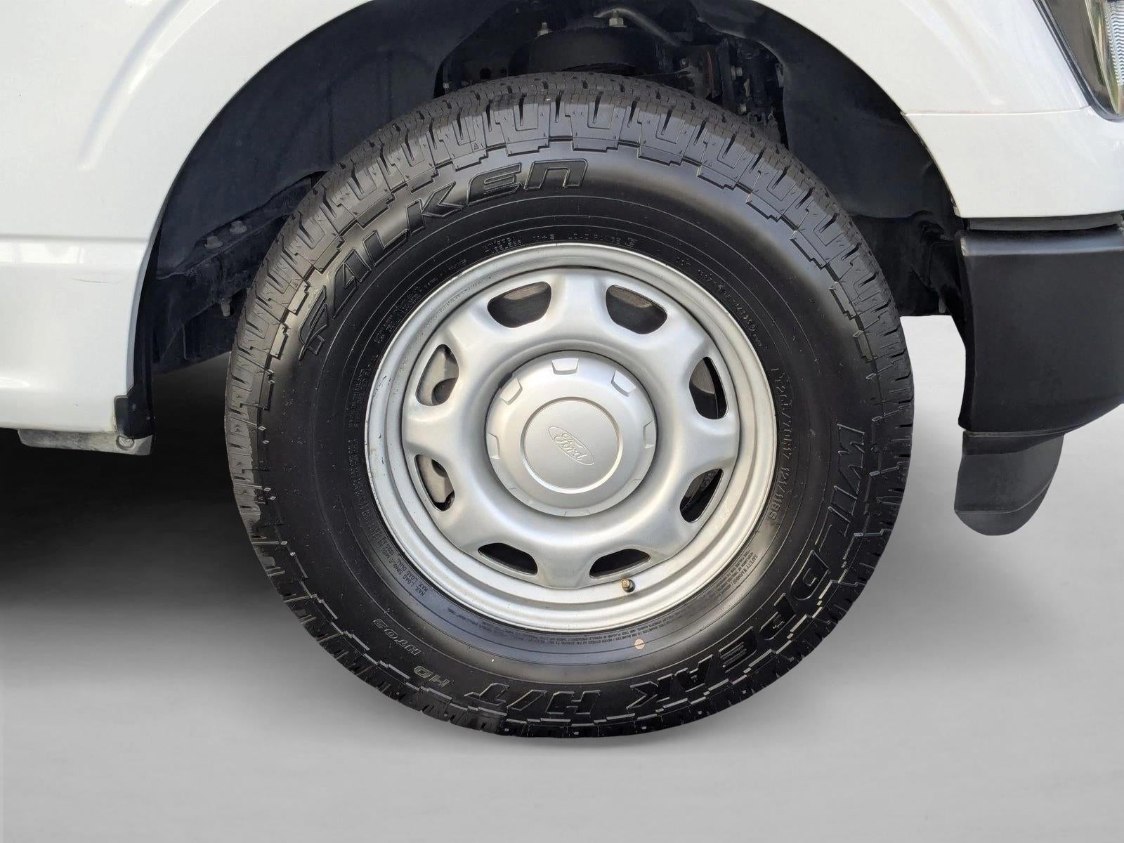 2023 Ford F-150 XL 2WD SuperCrew 5.5' Box