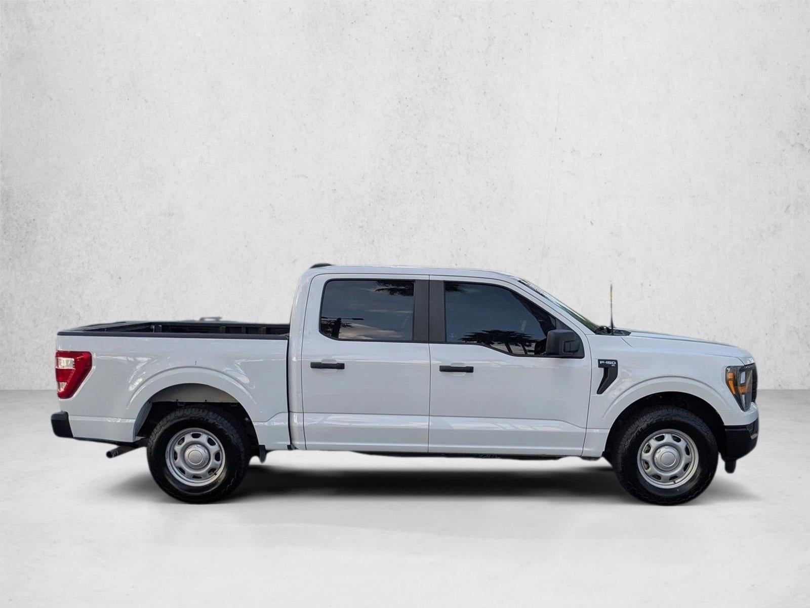 2023 Ford F-150 XL 2WD SuperCrew 5.5' Box