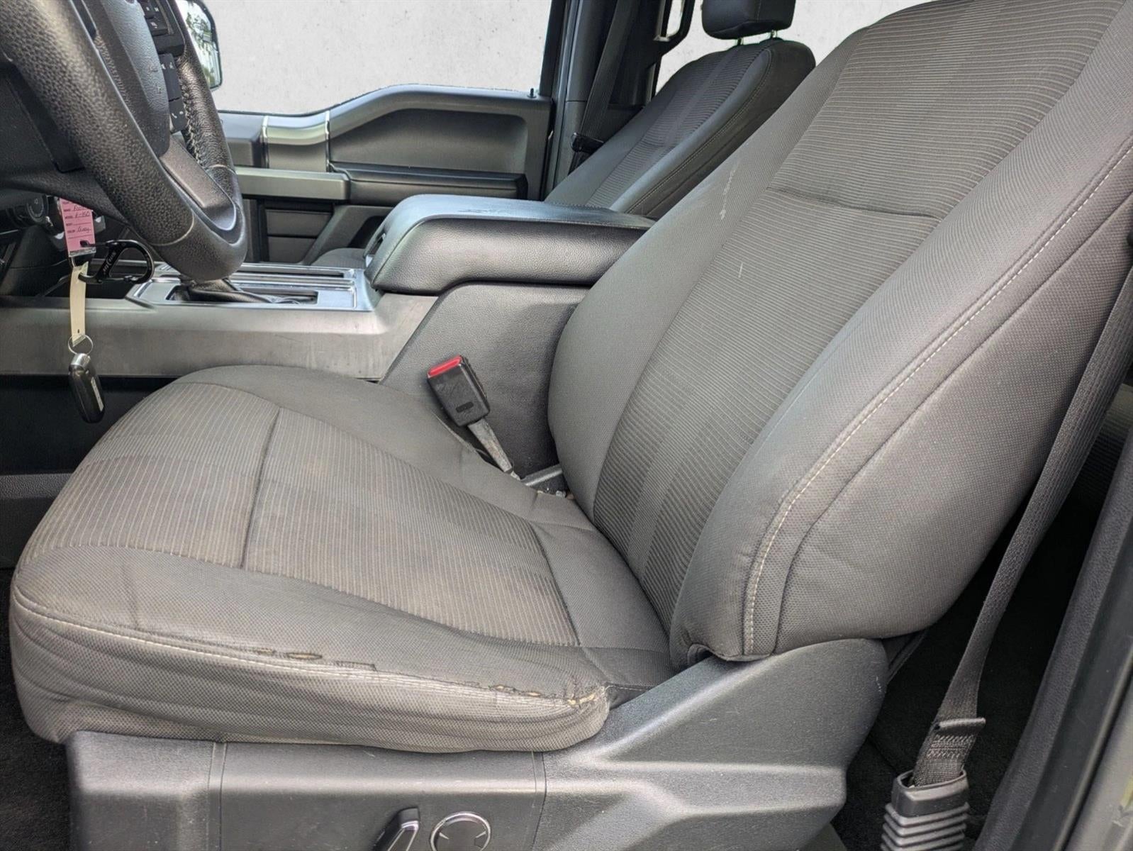 2016 Ford F-150 2WD SuperCrew 5-1/2 Ft Box XLT