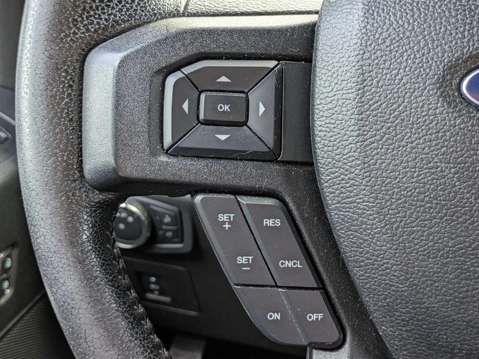 2016 Ford F-150 2WD SuperCrew 5-1/2 Ft Box XLT