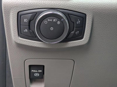 2015 Ford F-150 4WD SuperCab 6-1/2 Ft Box XL