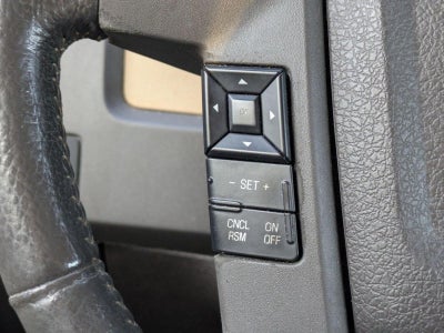 2014 Ford F-150 2WD SuperCrew 5-1/2 Ft Box XLT