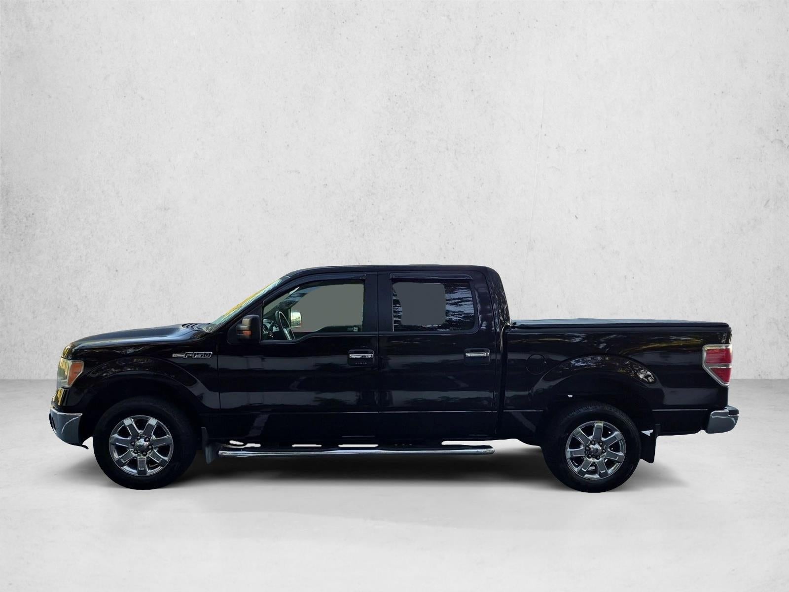 2014 Ford F-150 2WD SuperCrew 5-1/2 Ft Box XLT