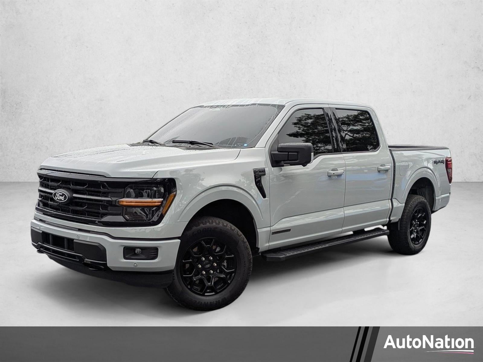 2024 Ford F-150 XLT 4WD SuperCrew 5.5' Box