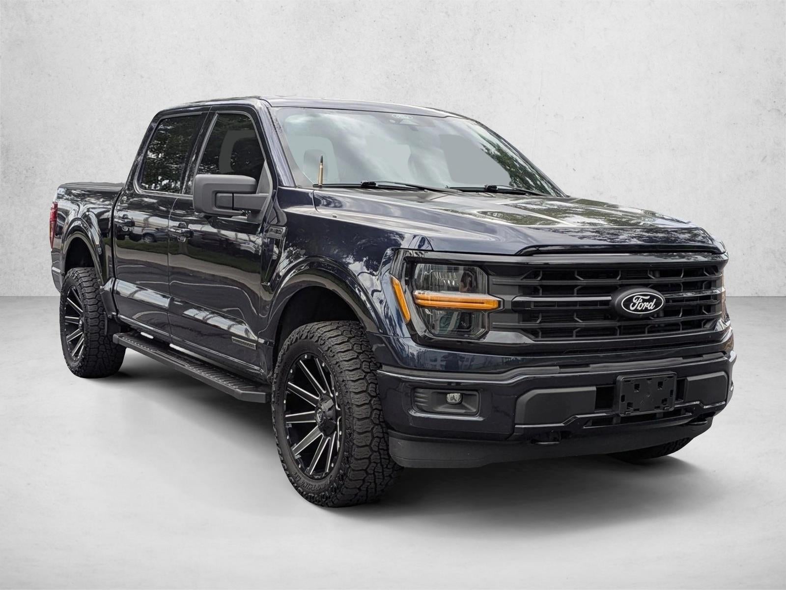 2024 Ford F-150 XLT 4WD SuperCrew 5.5' Box