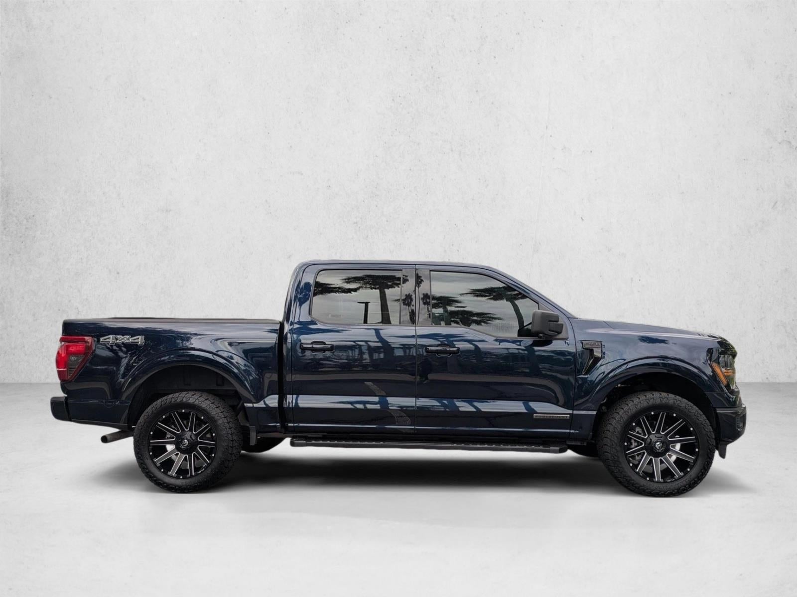 2024 Ford F-150 XLT 4WD SuperCrew 5.5' Box