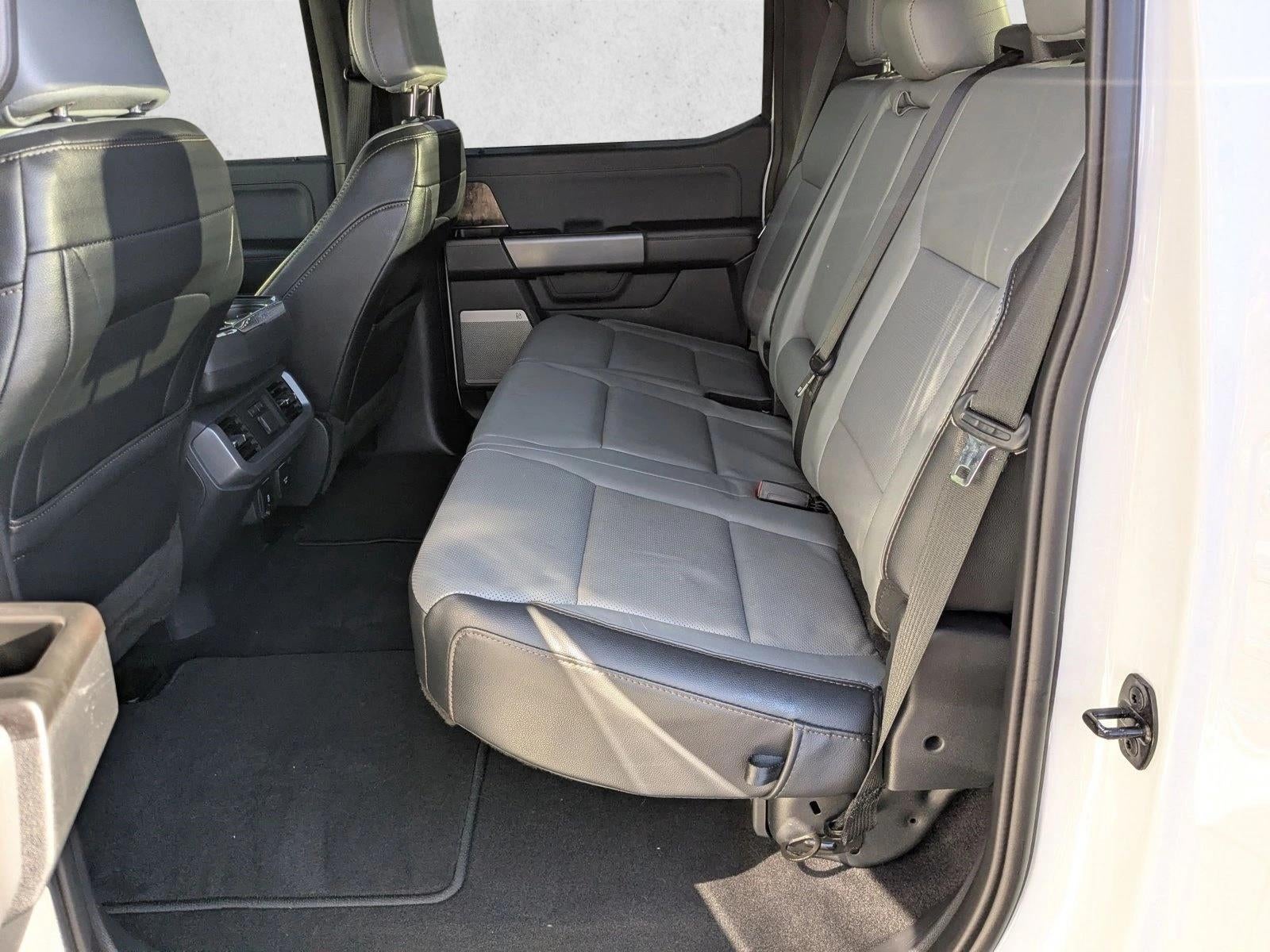 2023 Ford F-150 Lightning LARIAT 4WD SuperCrew 5.5' Box