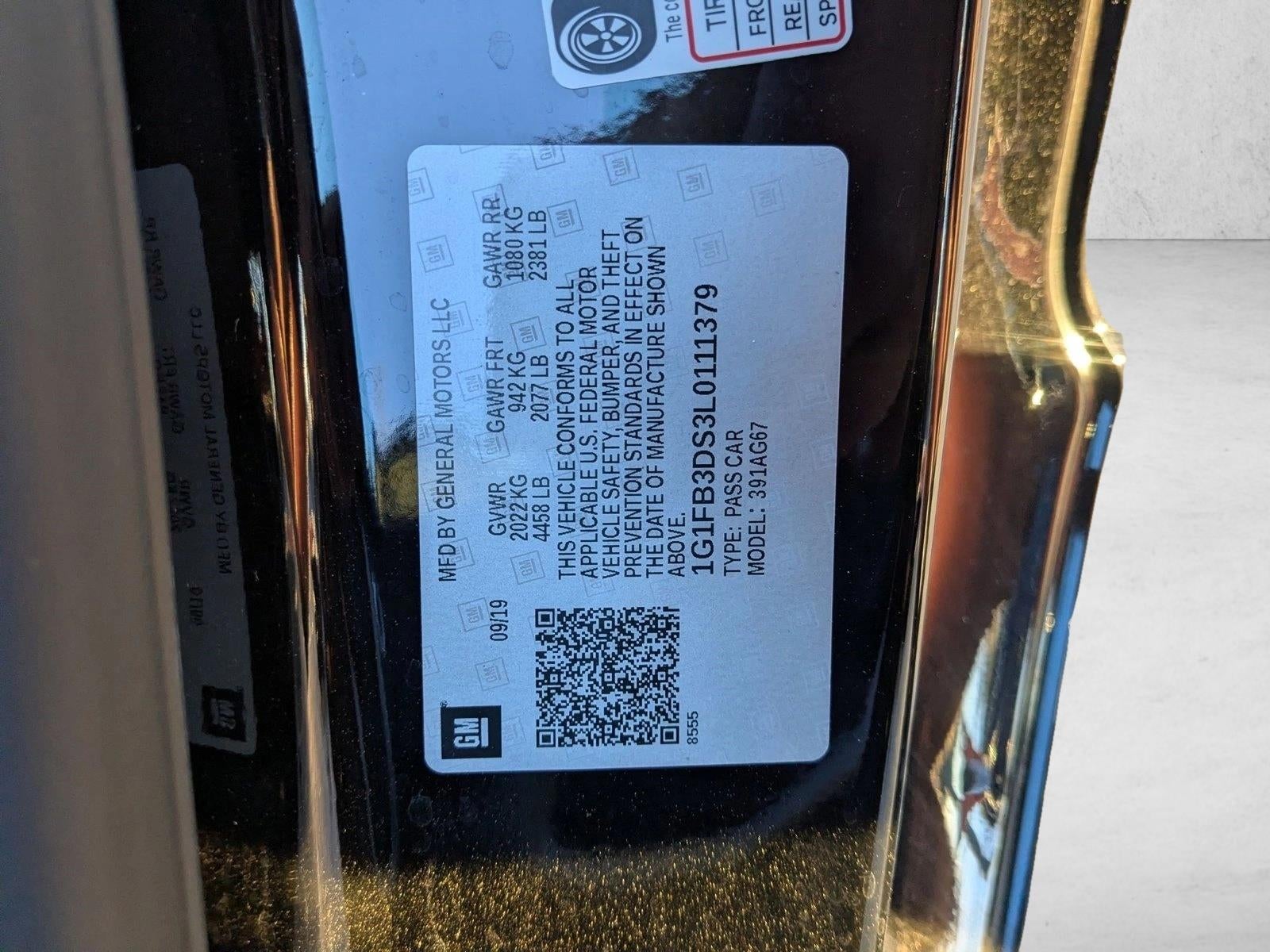 2020 Chevrolet Camaro 2dr Convertible 1LT