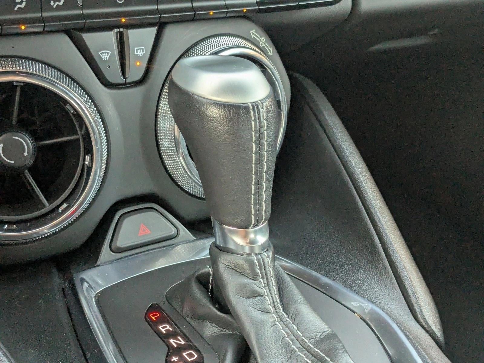 2020 Chevrolet Camaro 2dr Convertible 1LT