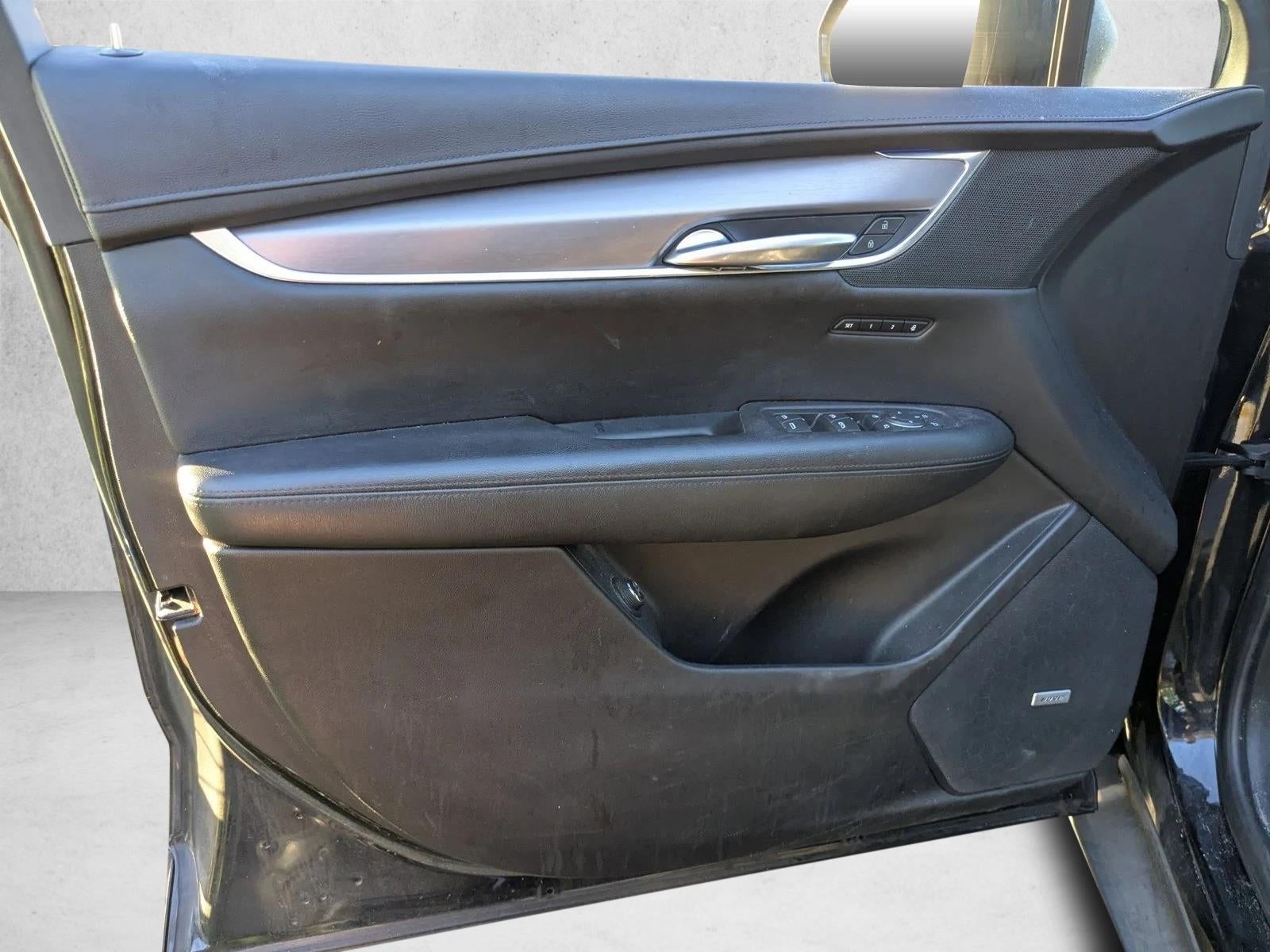 2019 Cadillac XT5 FWD 4dr Premium Luxury