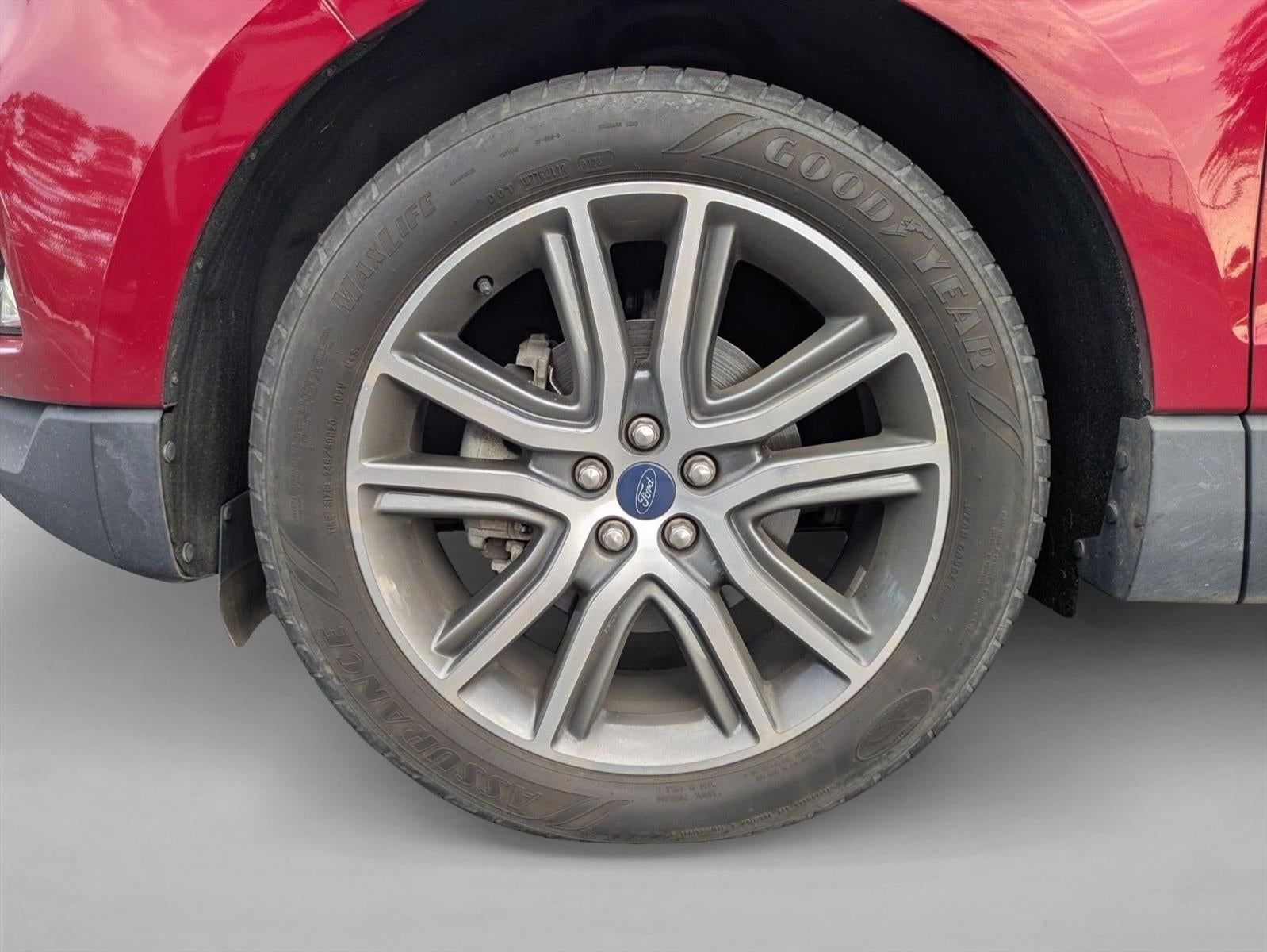 2020 Ford Edge Titanium FWD