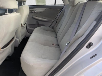 2010 Toyota Corolla 4dr Sdn Auto LE (Natl)